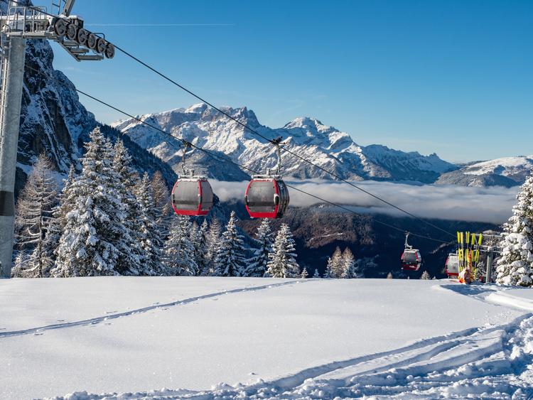 Civetta-Dolomites-Italy-ski-lifts